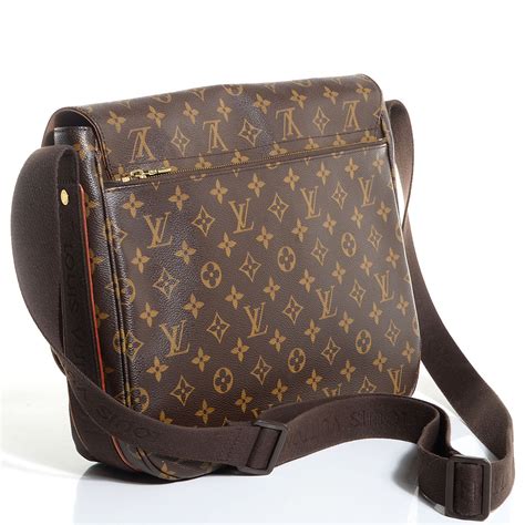 lv bag messenger